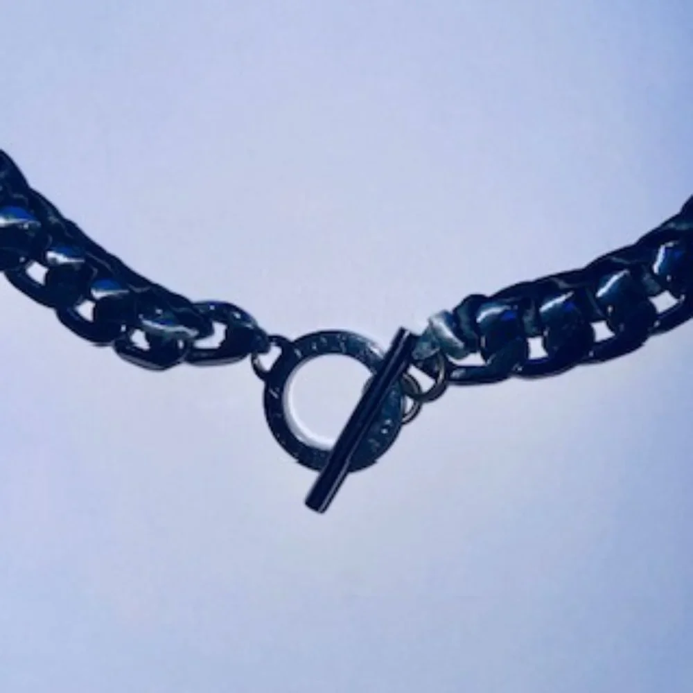 Forest of Chintz Stunning Contemporary Hand Crated Necklace - Picture 6 of 8